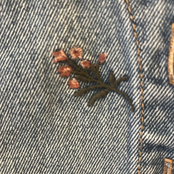 free people x driftwood jean vest size S/M. Limited edition. - Picture 3 of 3